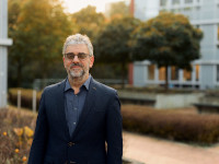 Prof. Dr. Heinz Rothgang ist Mitglied der neuen Pflegestrukturkommission Prof. Dr. Heinz Rothgang ist Mitglied der neuen Pflegestrukturkommission