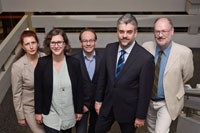 This year's winners of the Berninghausen Award (from left to right): Natascha Ueckmann, Julia Borst, Ansgar Gerhardus, Heinz Rothgang and Michael Claridge. © Harald Rehling/University of Bremen