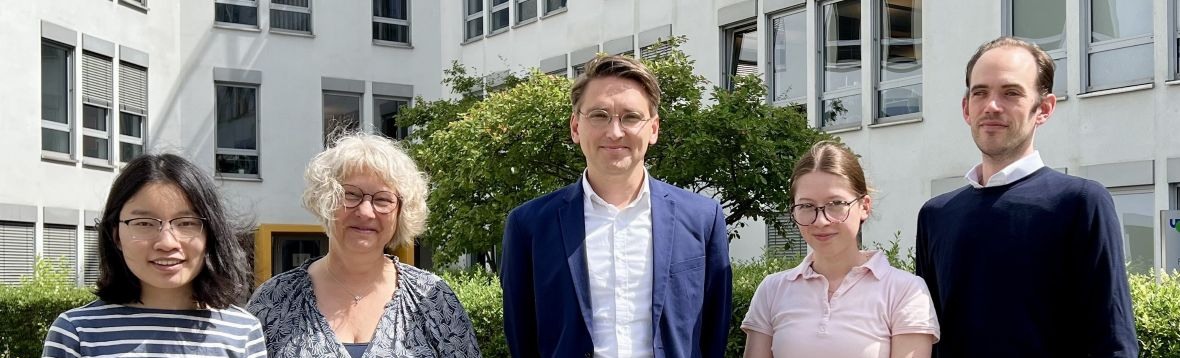 (c):Maximilian Hohmann/Universität Bremen. Vlnr. Yongping Bao, Stefanie Rühmann,  Markus Tepe, Michelle Thum, Sebastian Hemesath